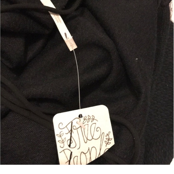 Free People Strappy on the Back Sweater NWT - Picture 6 of 9